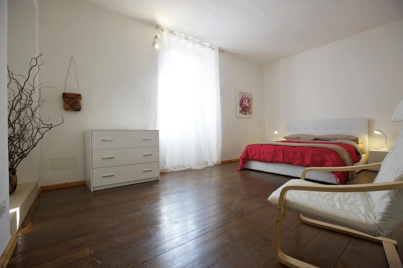 Appartamenti Vista Isola Verbania Eksteriør billede